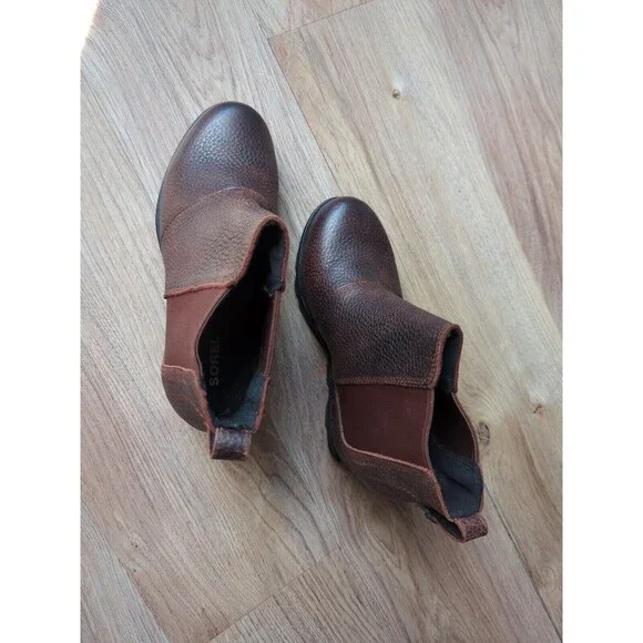 Sorel Joan of Arctic Wedge III Brown Tumbled Leather Chelsea Boots Womens 7